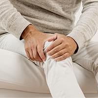 変形性膝関節症による “ひざ痛みの解決” に特化